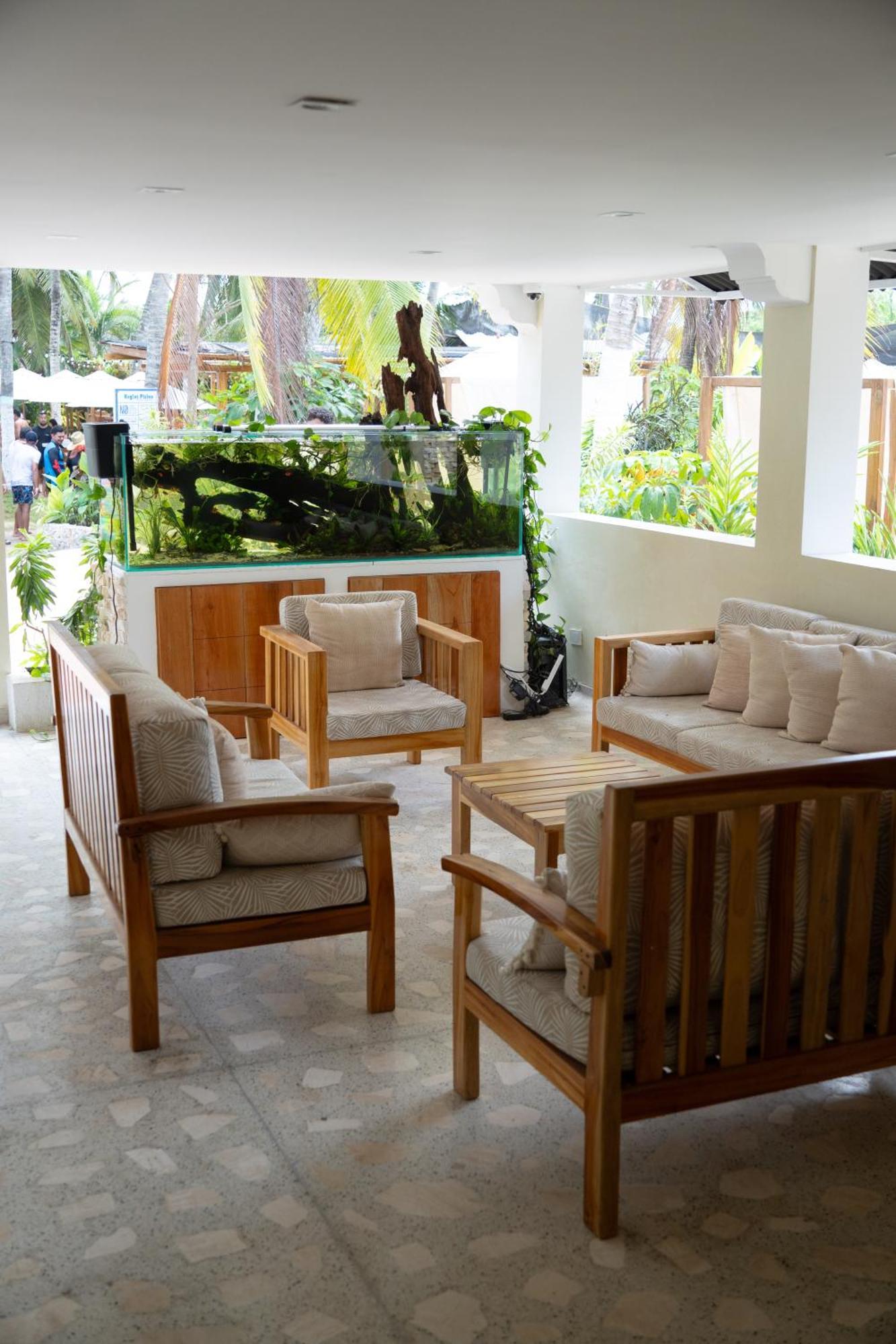 Palmarito Beach Hotel Tierra Bomba Bagian luar foto